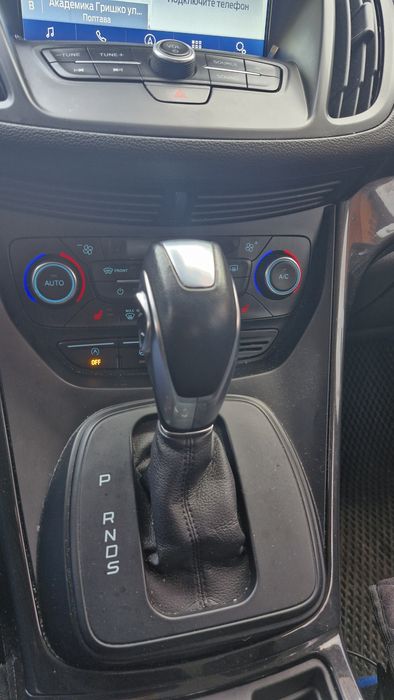 Продам ford kuga комплектація Titanium