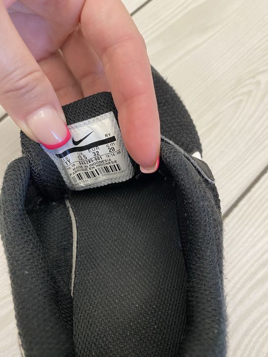 Кроссовки nike кросівки