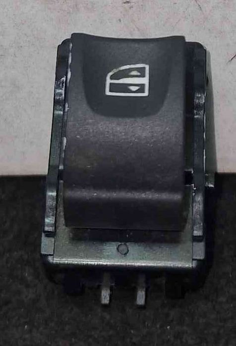 Comando / Botão / Interruptor Vidros Frente Direito 809600018R - RENAULT MEGANE III Hatchback