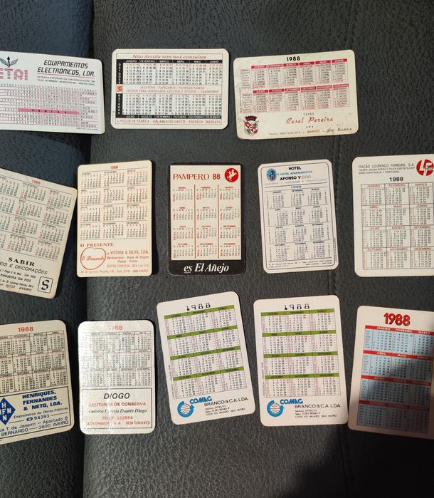 Treze calendários de bolso de 1988