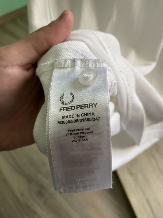 поло Fred Perry