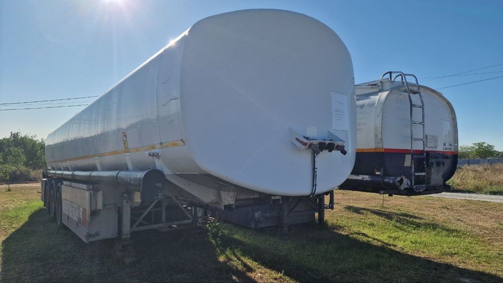 Продам автоцистерну бензовоз/масловоз Hendricks Goch