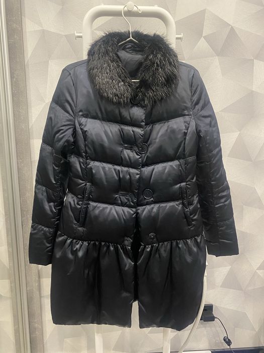 куртка Prada Milano з хутряним комірцем