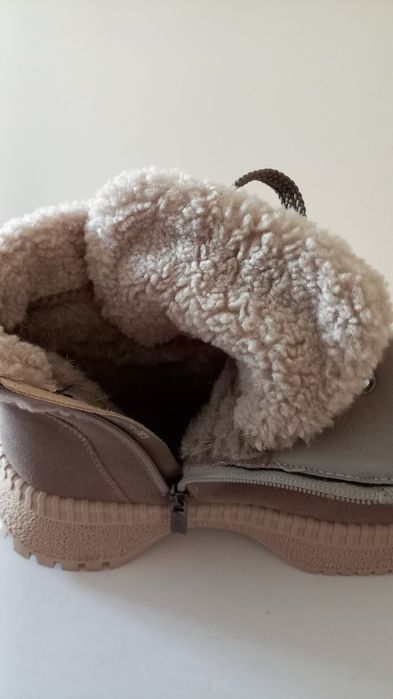 Жіночі зимові чоботи Еstro