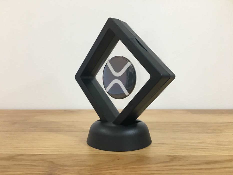 Display Cripto XRP 3D -7x7 - Peça decorativa para Setup Cripto