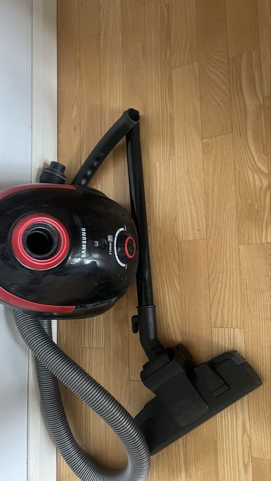 Odkurzacz Samsung 2100W – Duża moc!
