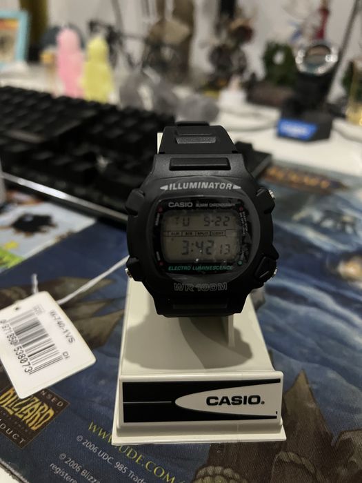 Casio retro w-740-1 VS novo