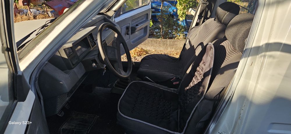 Vendo Carrinha 5 lugares e Carga