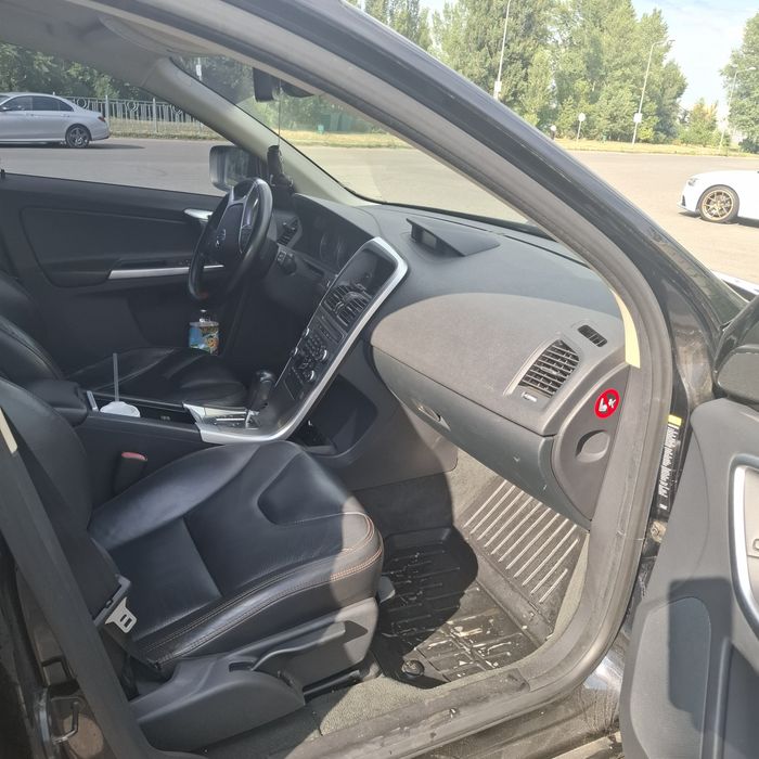 ВольвоVolvo xc 60