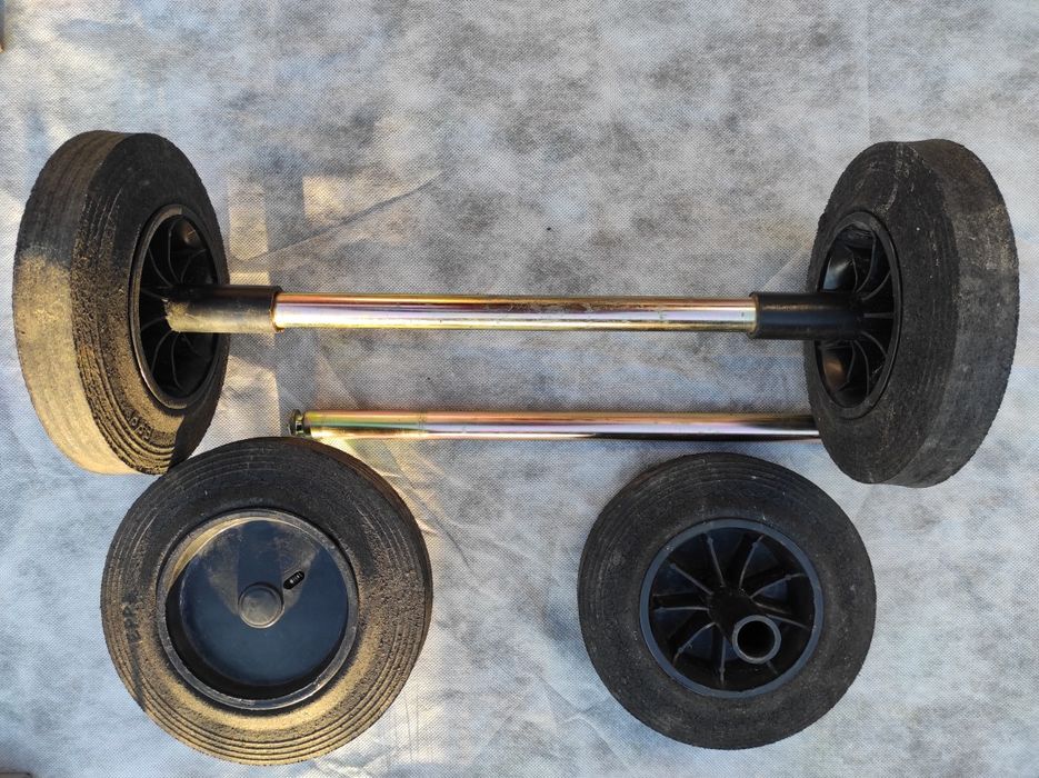 Koła z ośkami 2 komplety