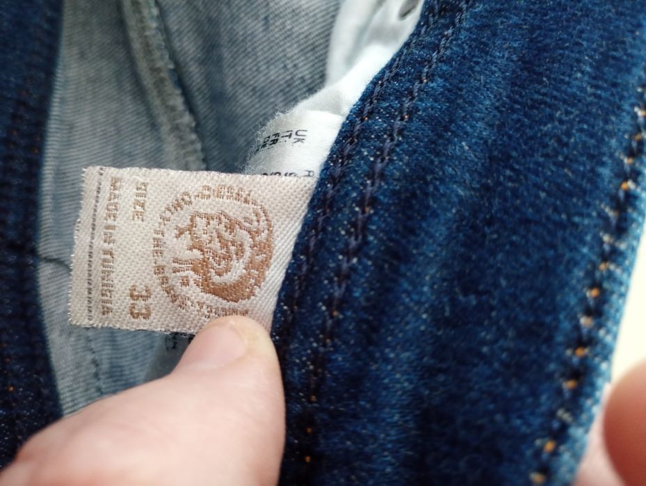 Джинсы Diesel W33  L32.