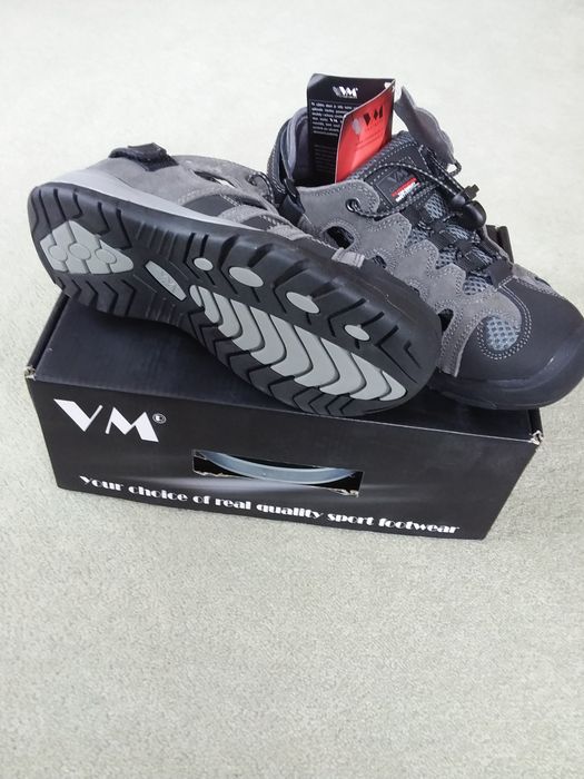Buty robocze sandały