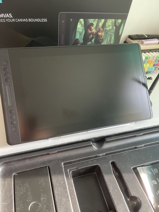 Tablet graficzny HUION Kamvas pro 16