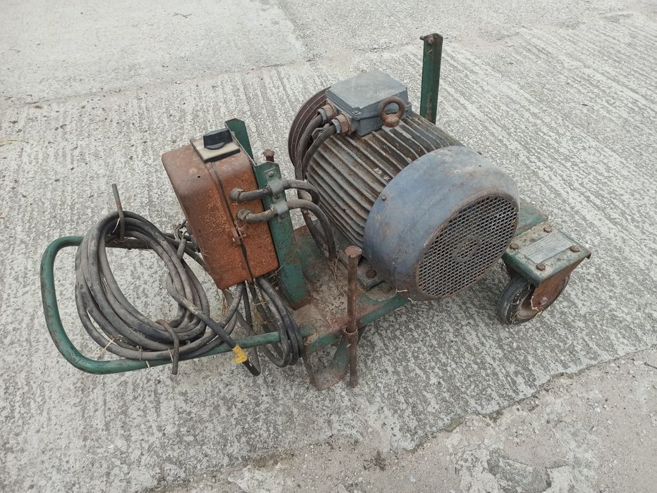 Silnik motor 11kW na wózku. Stan bardzo dobry