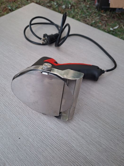 Nóż elektryczny do kebaba