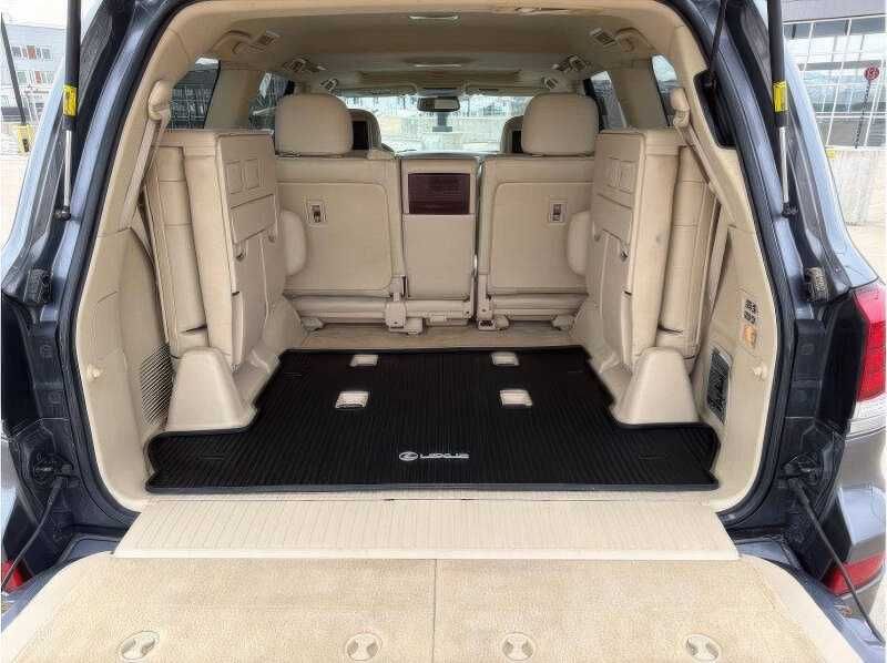 2015 Lexus LX 570