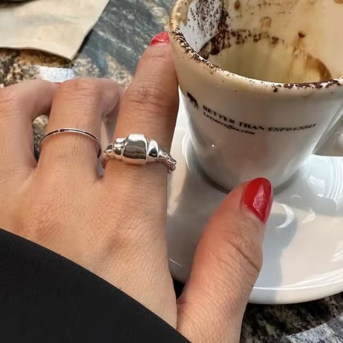 Срібна підвіска кольє Chuttyevo Круасан