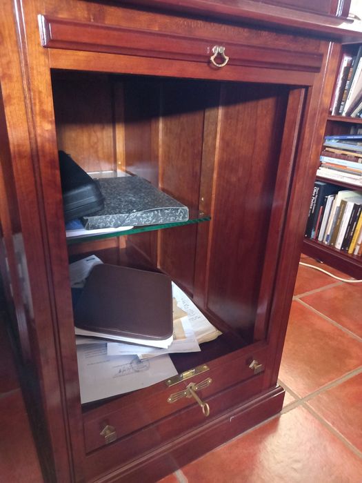 Secretária antiga/vintage de persiana