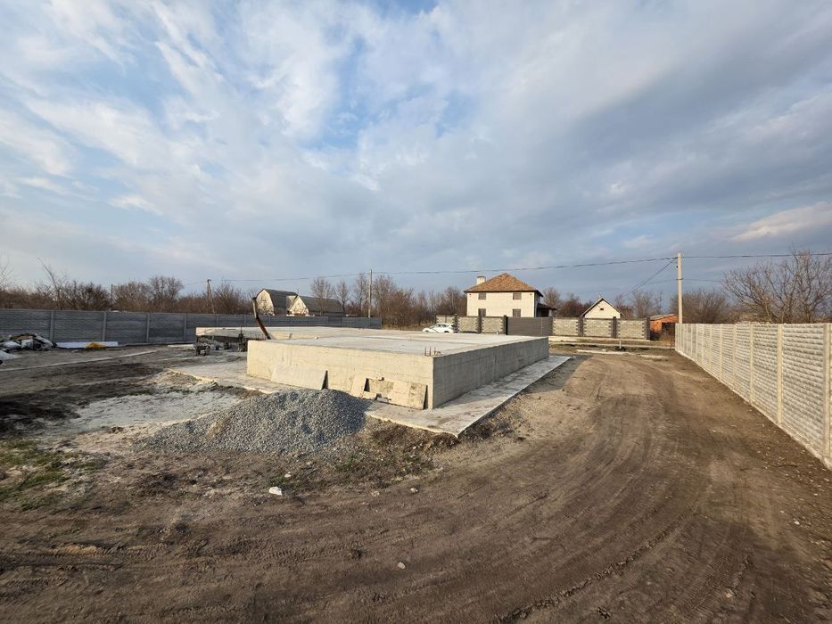 Продажа участка с фундаментом Обуховка,  7 небо