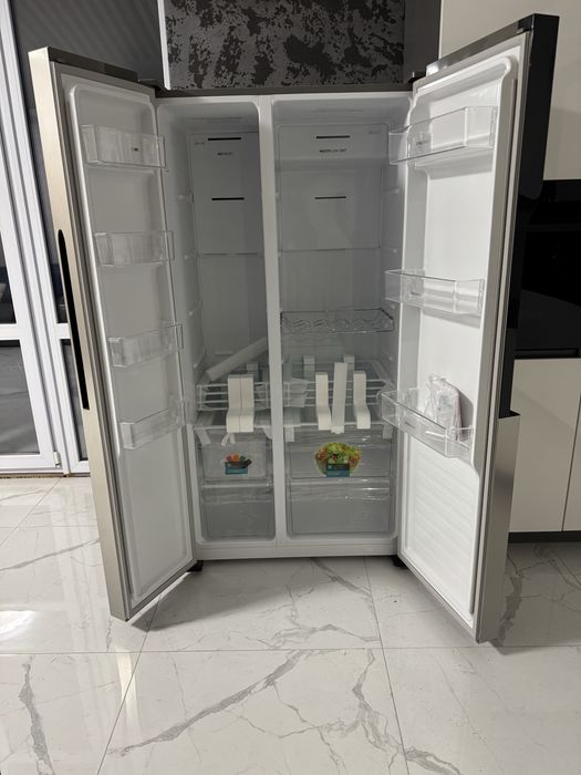 Холодильник двохдверний gorenje