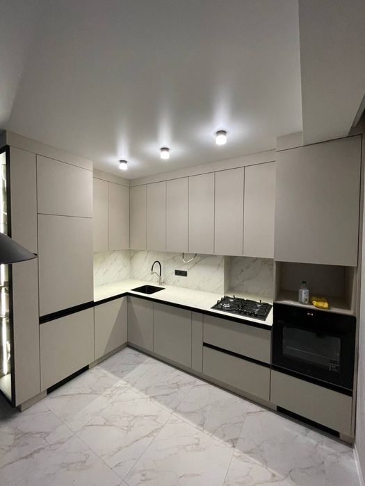 Кухня, шафа, гардероб