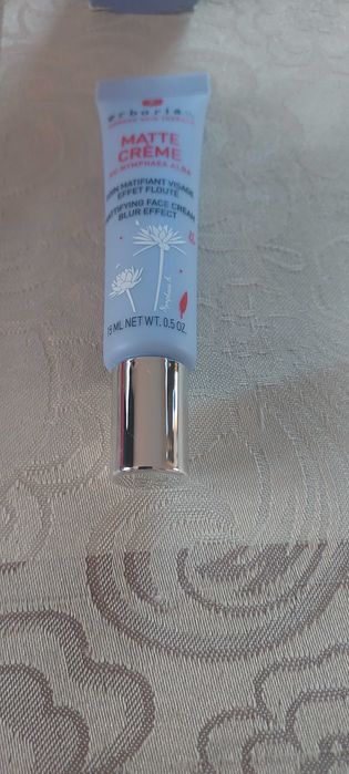 Erborian Matte Ultramatujący krem do twarzy 15 ml