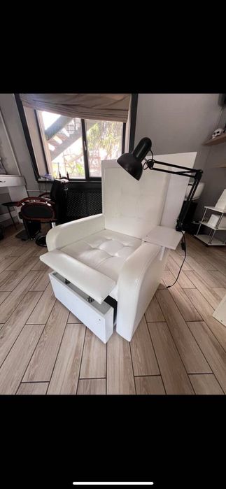 Крісло для педикюру