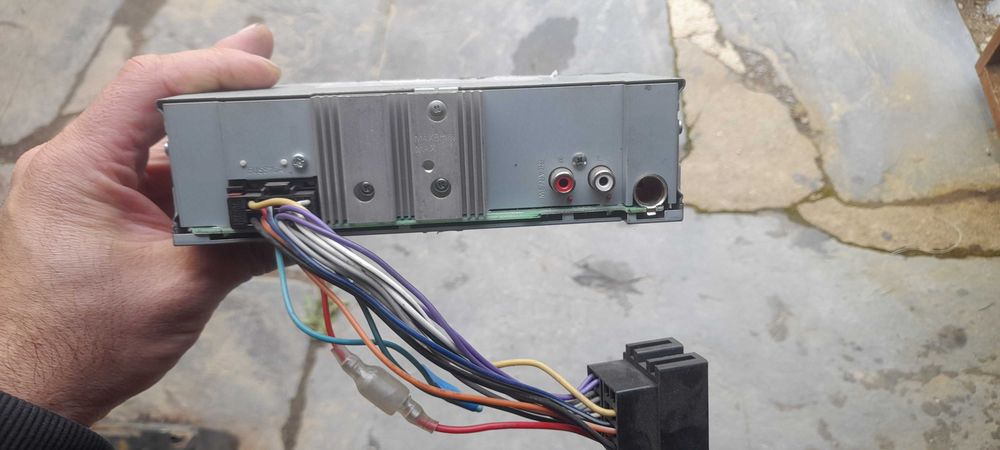 Auto radio jvc praticamente novo