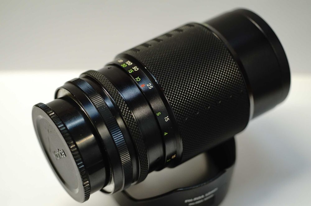 Sigma 135 2,8 multicoating Pantel mocowanie Konica AR