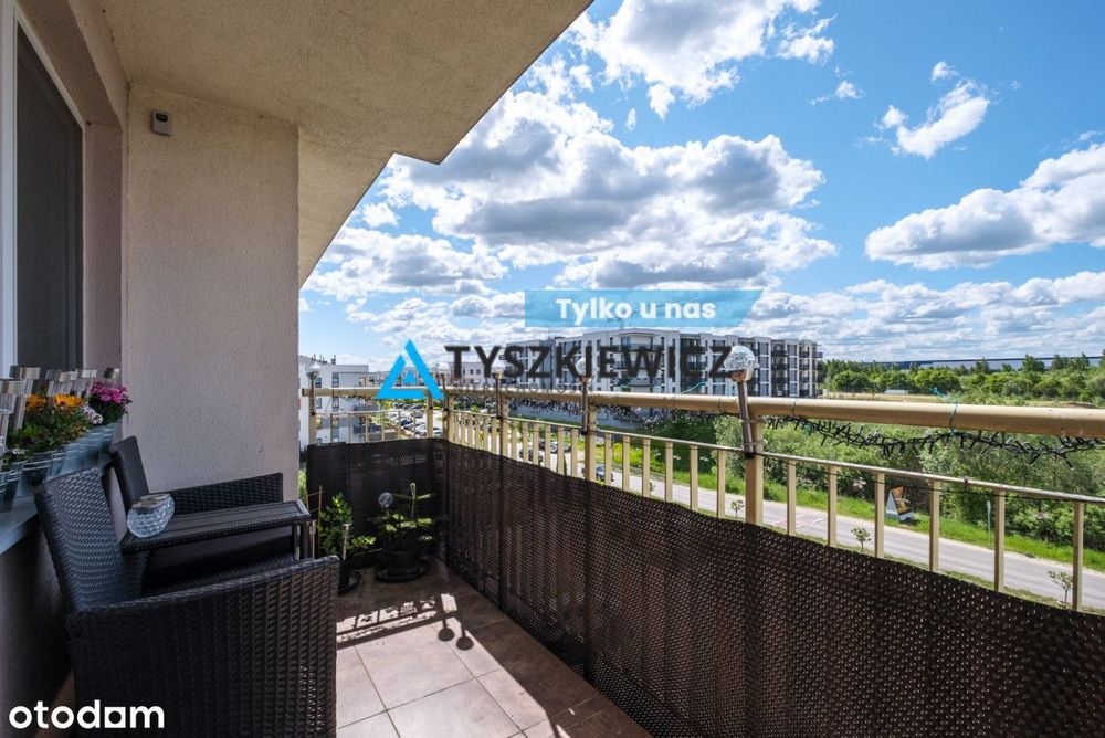 2 pokoje, osobna kuchnia, duży balkon i piwnica