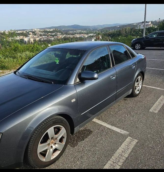 Audi A4 1.6 gasolina 140mil kms reais