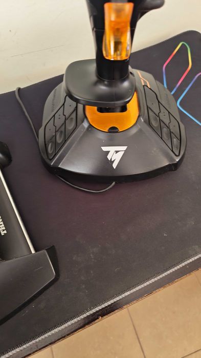 Joystick Thrustmaster Joystick T.16000M Hotas