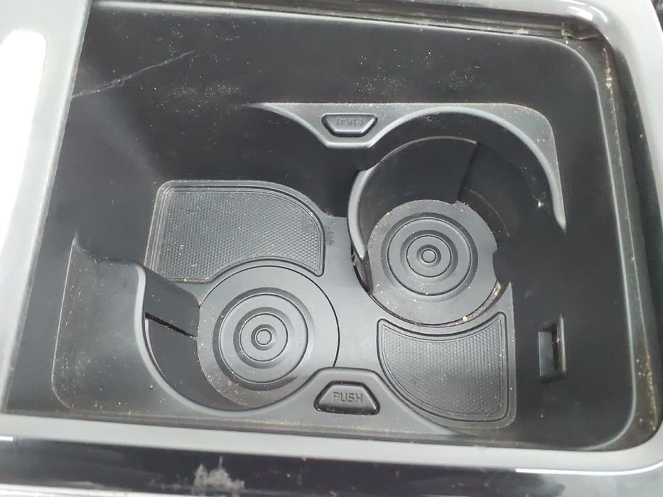 Moldura da consola central / rádio / aro KIA Niro (DE)