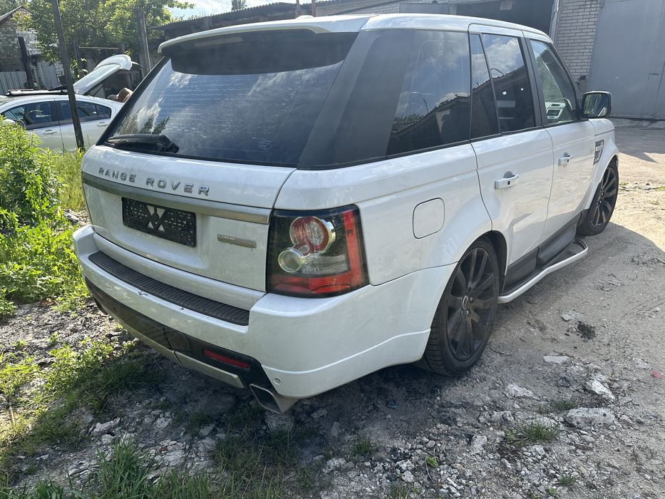 Разборка Land Rover Range Rover Sport 2011 года рест 3.0 дизель