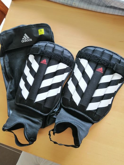 Caneleiras futebol, futsal