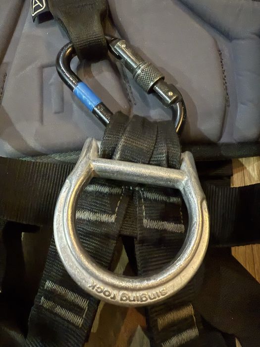 Harness Singing Rock