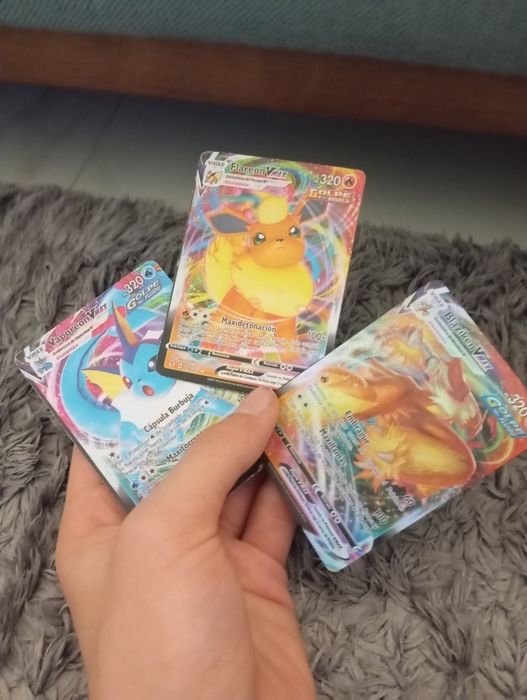 3 Cartas de Pokémon