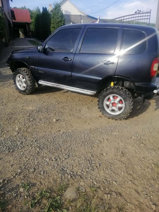 Продам ниву шевроле