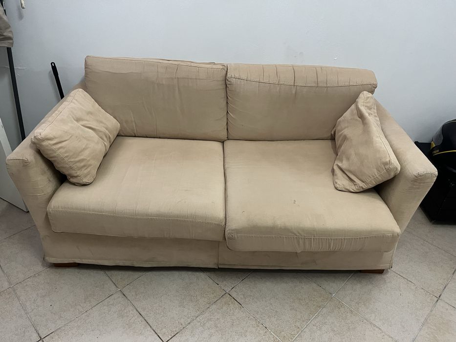 Sofa 2 lugares .