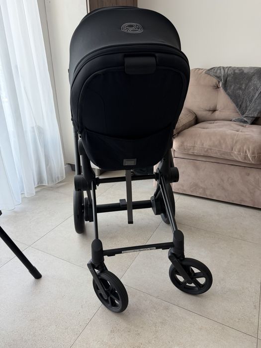 Продам cybex e priam електро