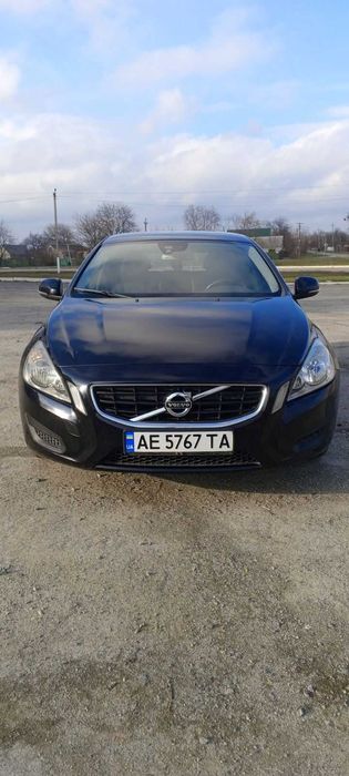 Продам Volvo v-60   2012 року