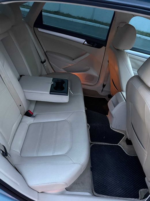 Volkswagen Passat 2012