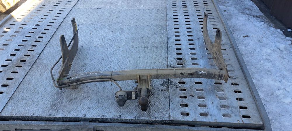 DACIA LOGAN KOMBI VAN PICAP HAK HOLOWNICZY 07-13