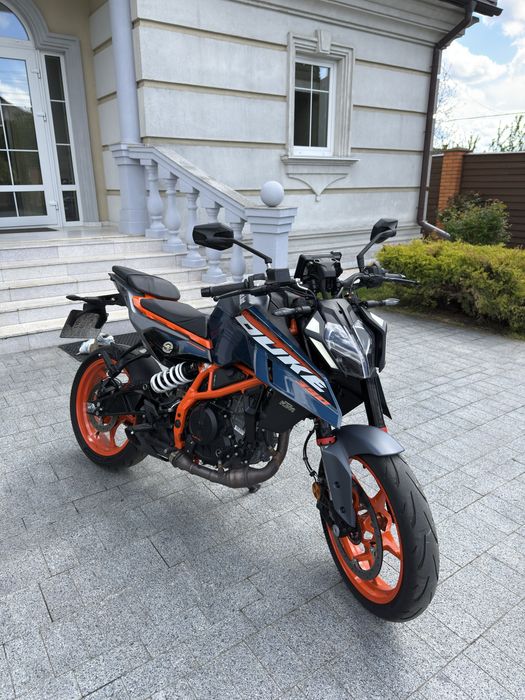 KTM duke 390 2024