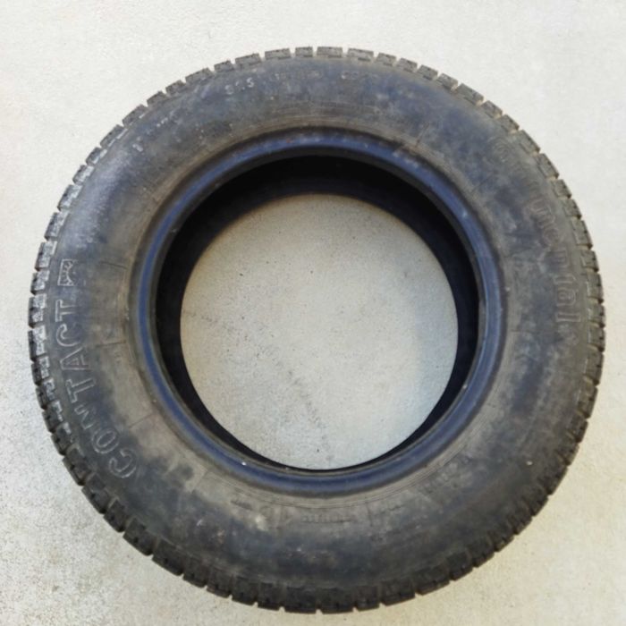 Pneu 175/70 R 13