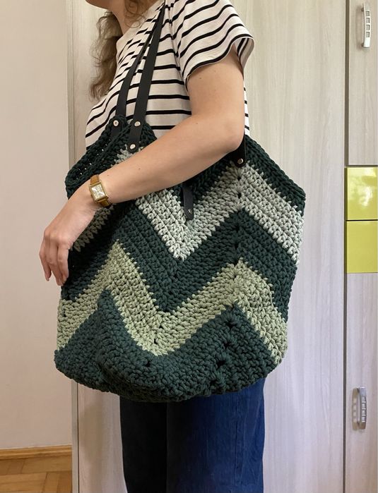 Torba zielono khaki pleciona