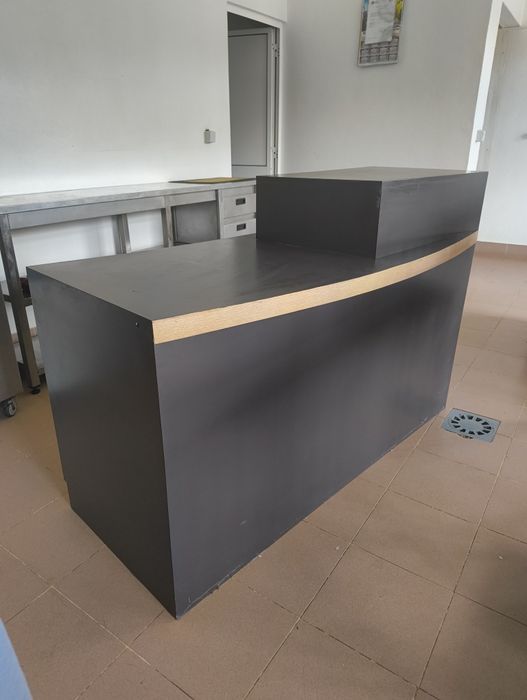 Balcão de Atendimento / Receção