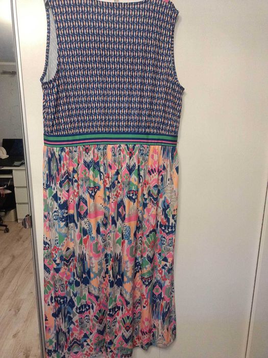 kolorowa suknia maxi rozmiar 50/52/54