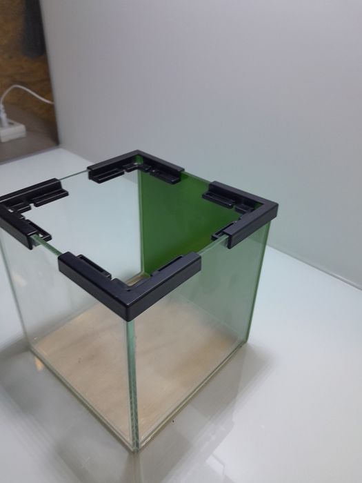 Akwarium  30-30-30  27l