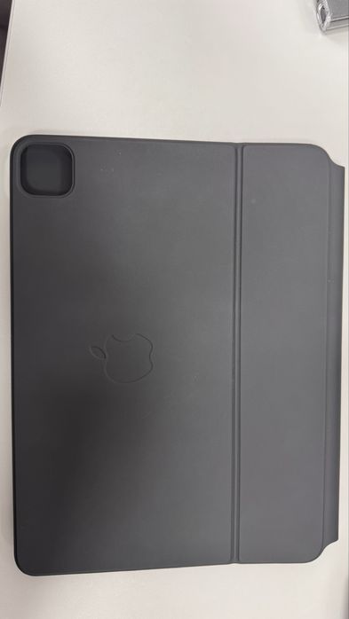 iPad Air 5ª gen + Apple Magic Keyboard + Apple Pencil 2ª gen